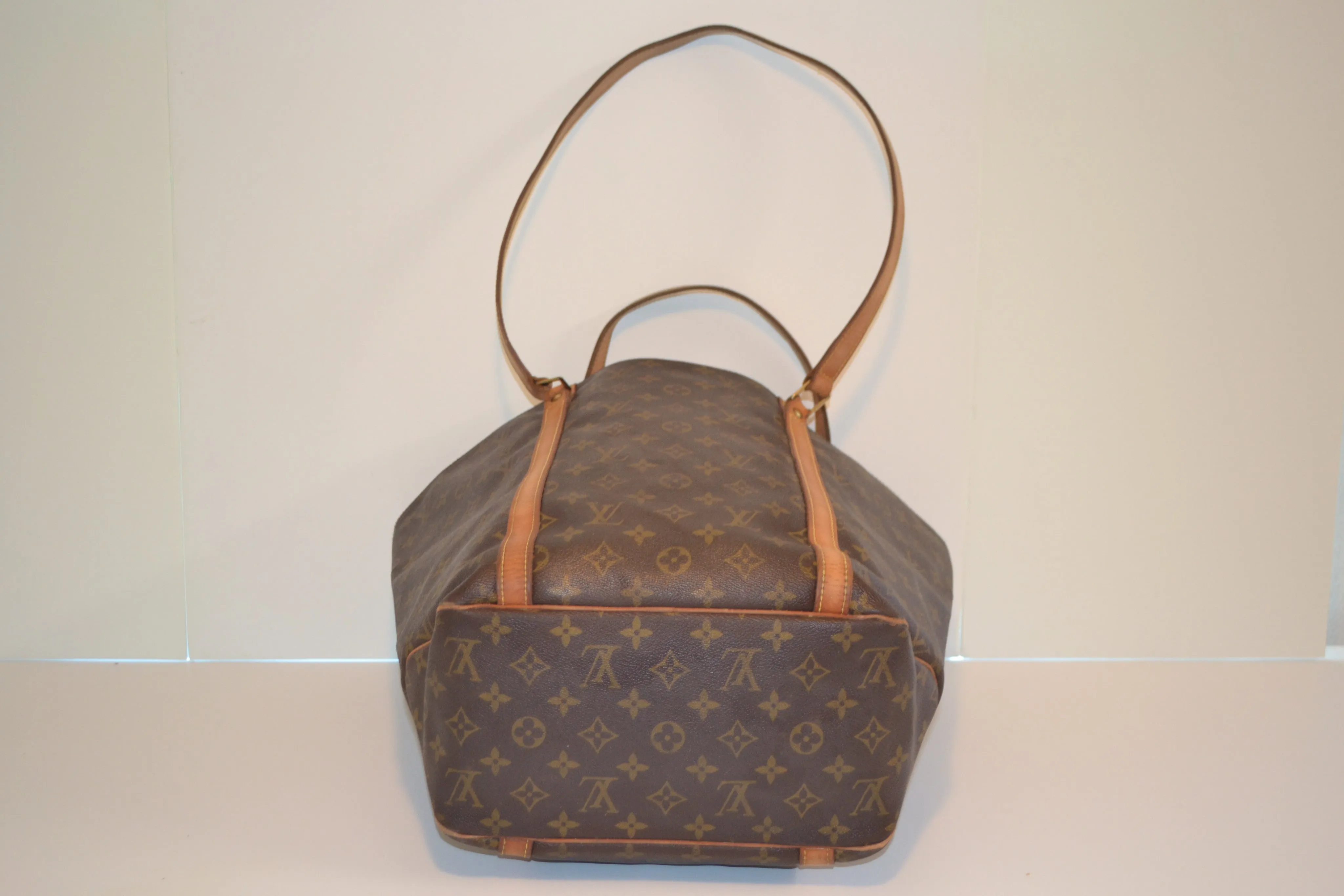 Authentic Louis Vuitton Monogram Sac Shopping Large Shoulder Bag (GUC) "Rare-Discontinued" (SALE - 73% OFF)