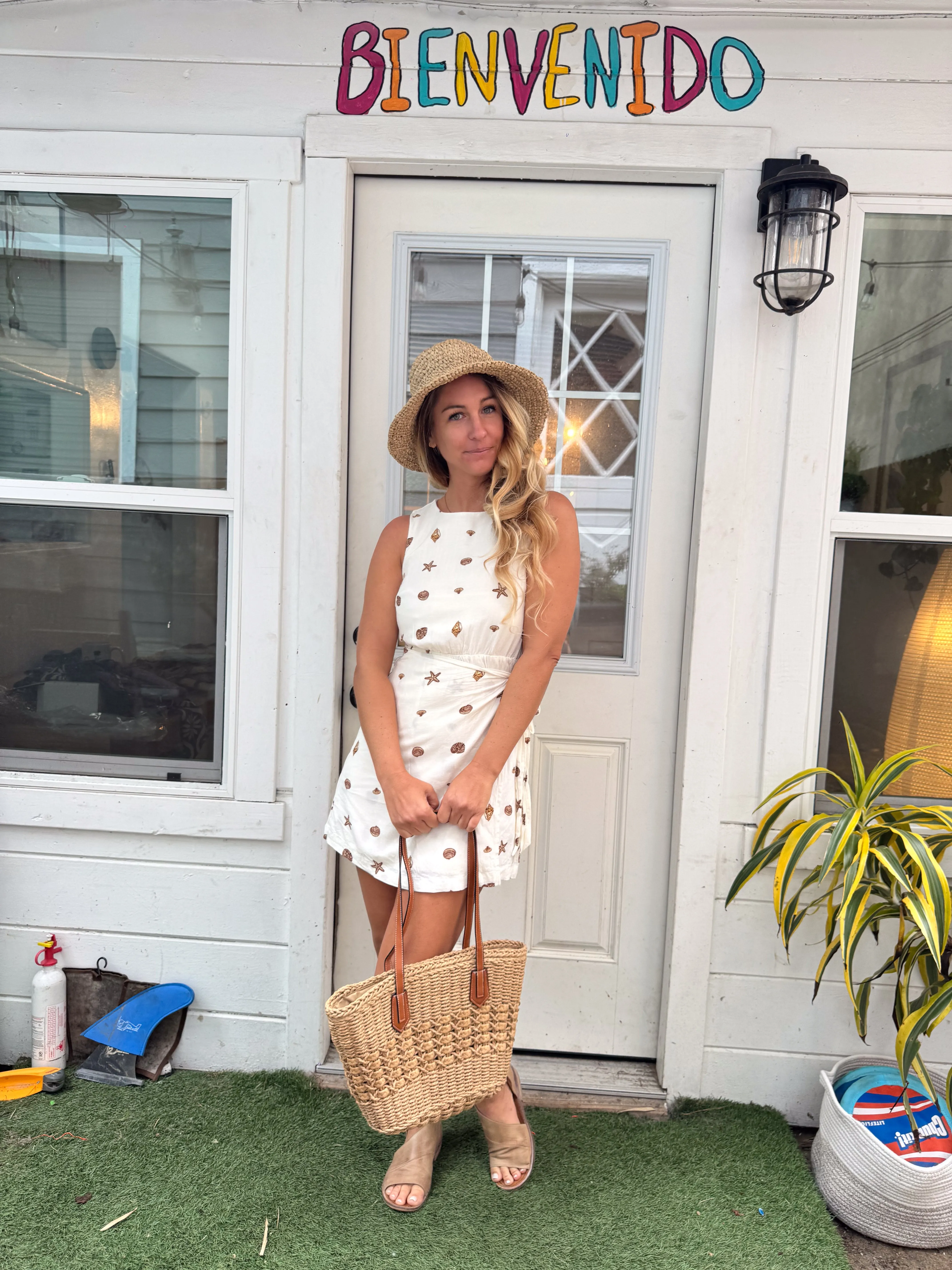Beachly - St. Barths Raffia Tote - Neutral