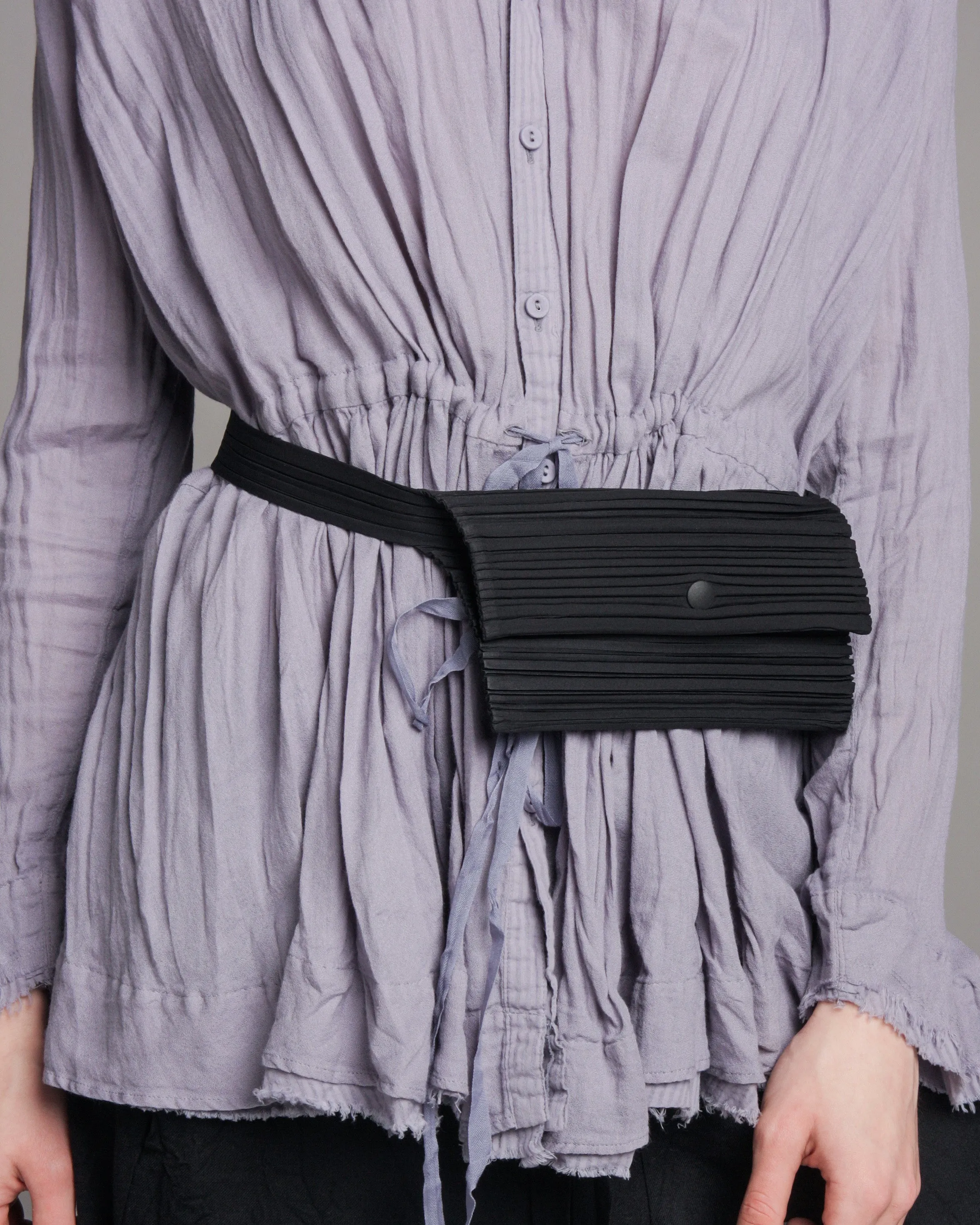 Black Pleated Crossbody Pouch