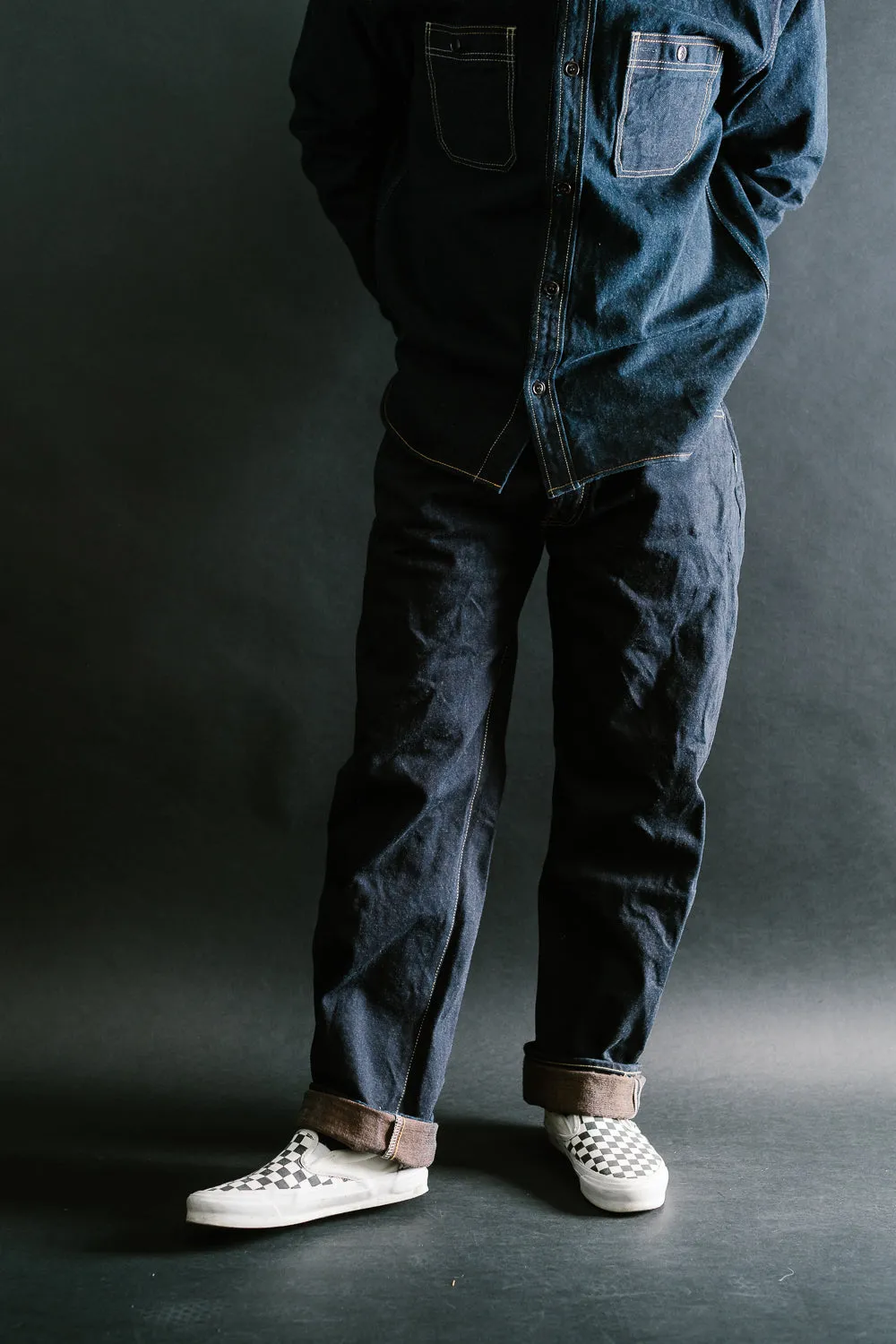 D1879S - 15oz "Natural Indigo x Kakishibu" Aishibuzome Dyed Selvedge - Regular Straight Fit