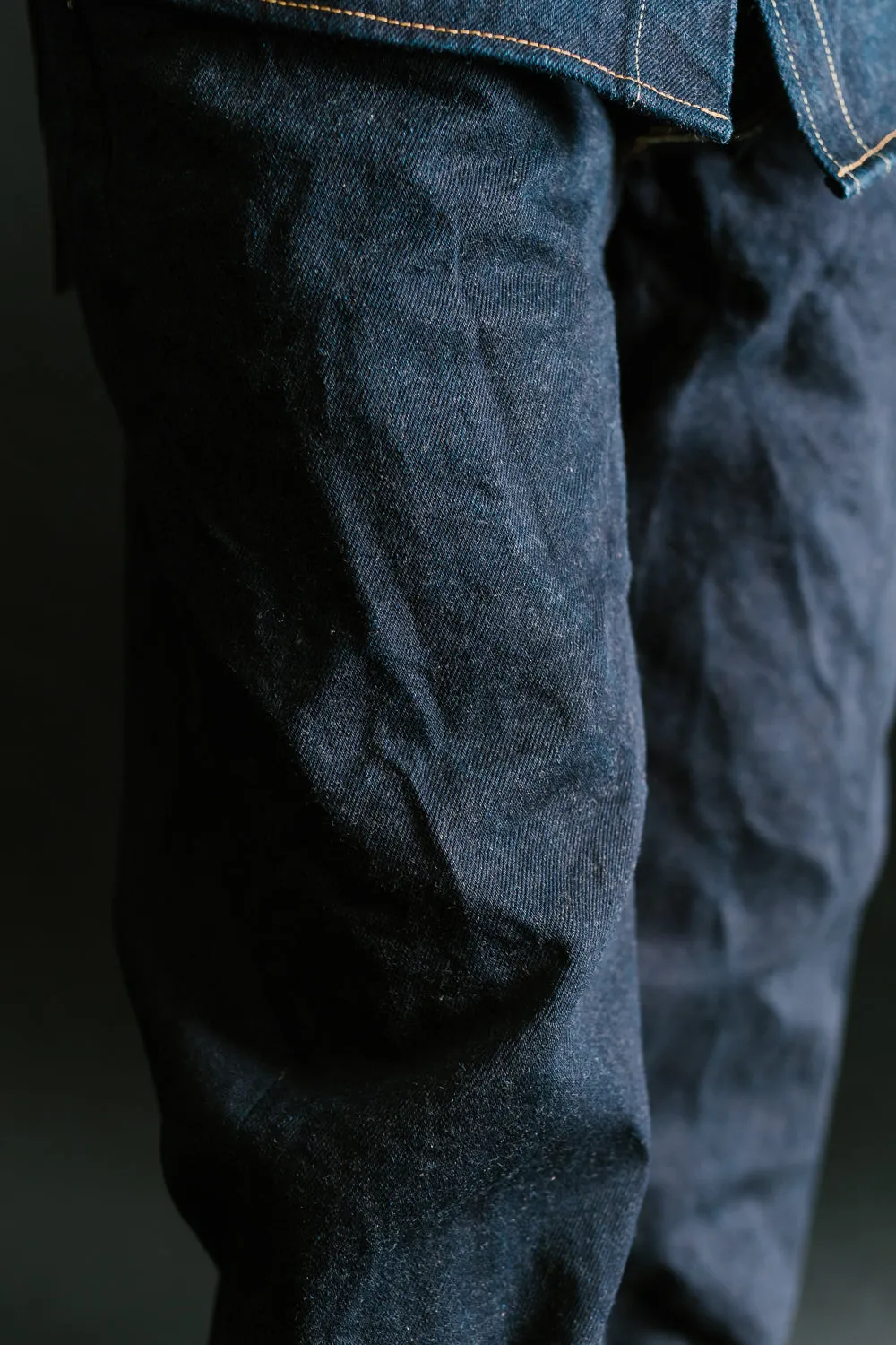 D1879S - 15oz "Natural Indigo x Kakishibu" Aishibuzome Dyed Selvedge - Regular Straight Fit