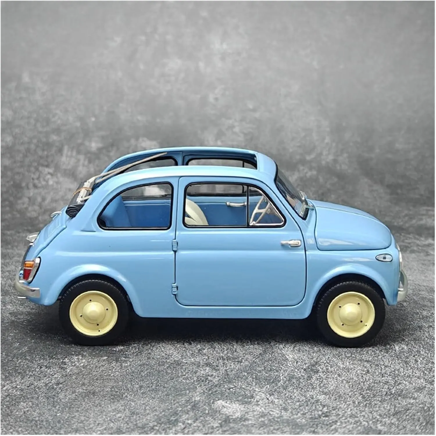 Diecast Model Car 1/18 for Fiat Nuova 500 Openable Door Vintage Classic Car Metal Model Static Display Fans Collectible Gift Toy Vehicles(Red)