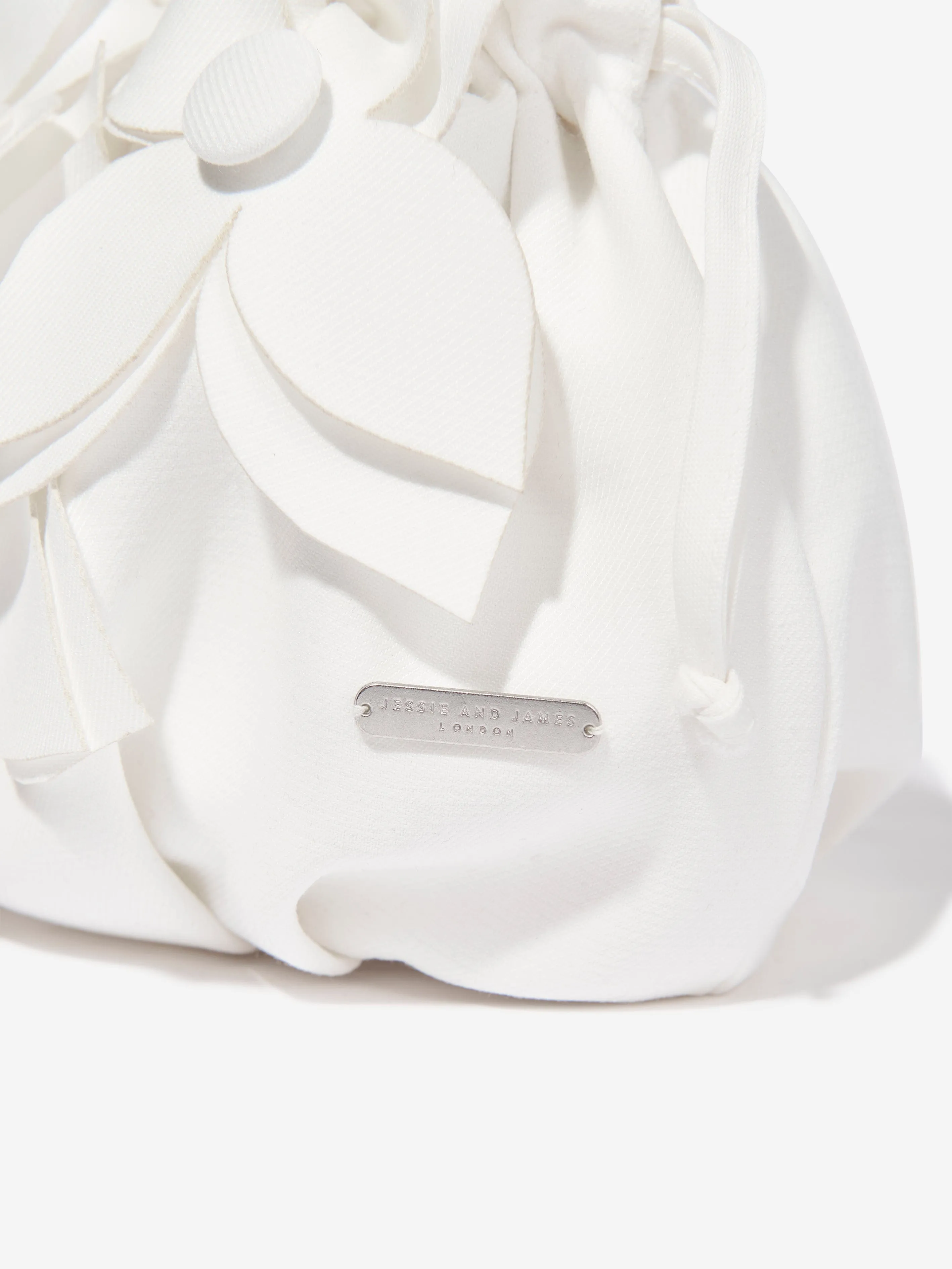 Girls Willow Flower Bag in White (22.5cm)