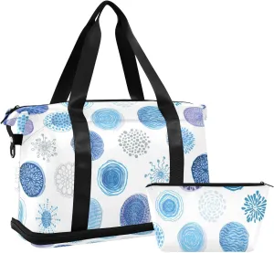 Green Tropical Palm leaves, Seamless Jungle Leaves on White Foldable Travel Bag, Camping Luggage bag, Portable Gym Bag, Sports Bag, Toiletry Bag with Handles Adjustable Shoulder Strap