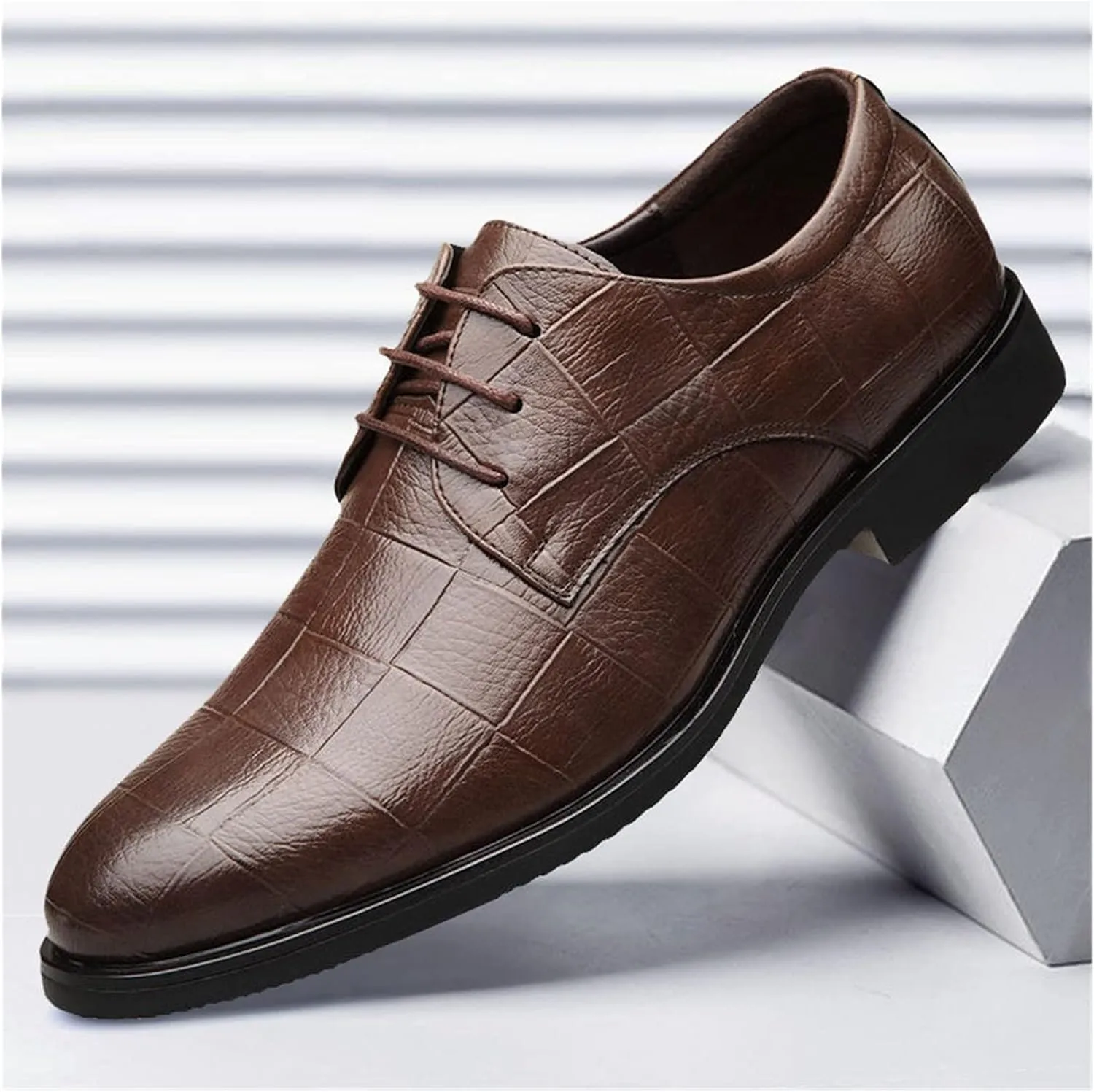 HASMI Spring and Autumn Leather Shoes Men's Business Formal Dress Groomsmen Plus Size Shoes All-Match Casual Wedding Shoes