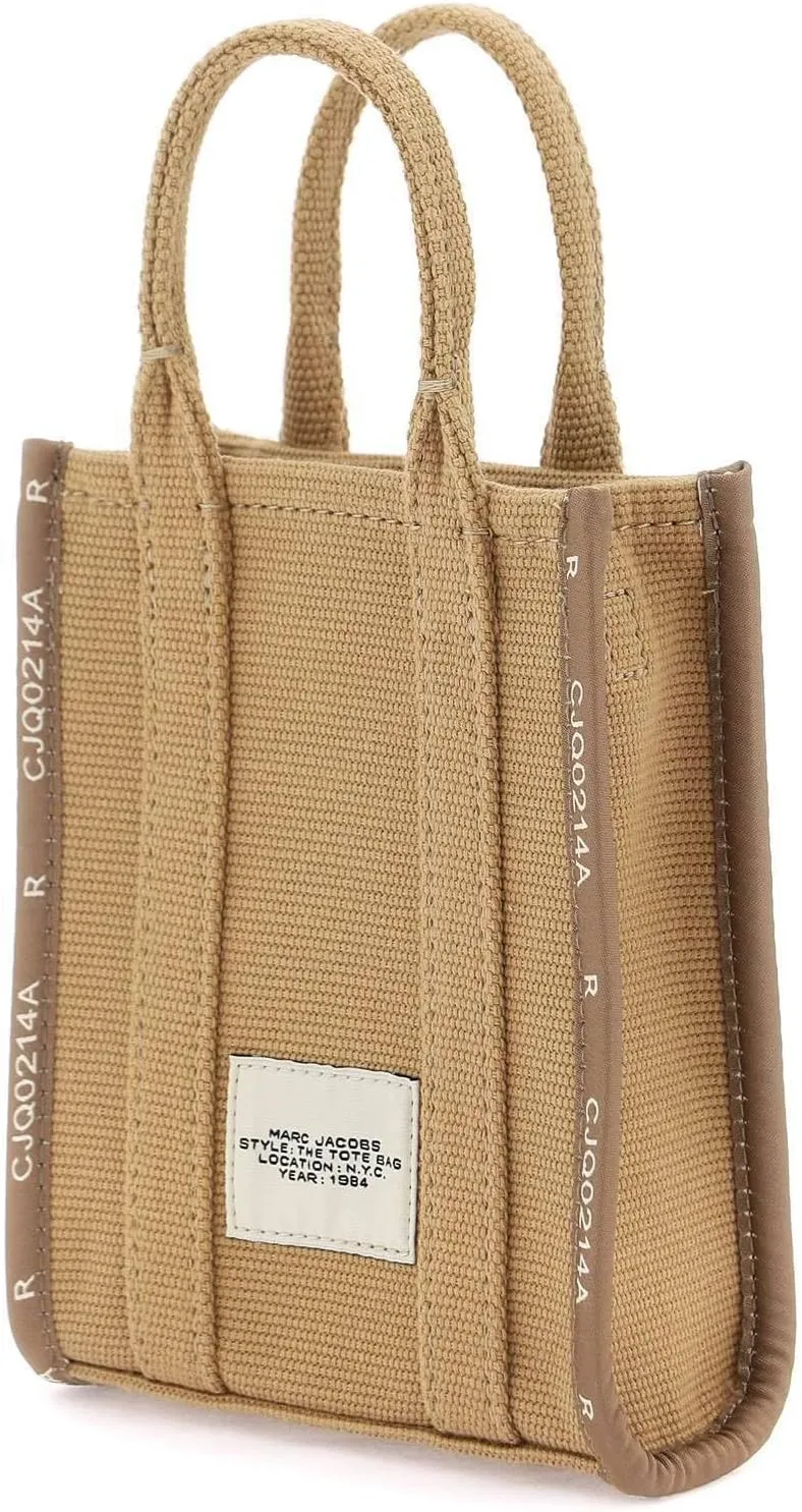 Marc Jacobs Minimalist