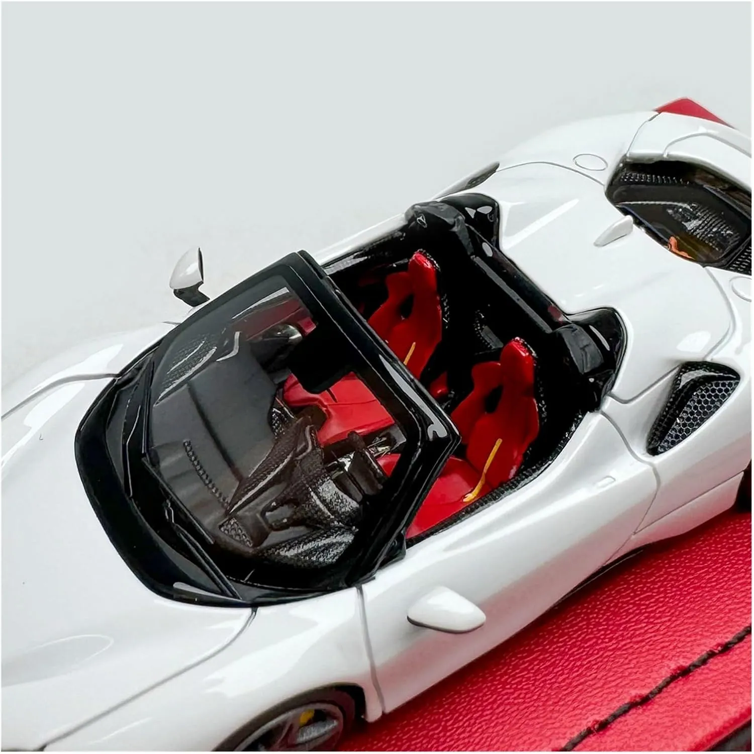 Metal Die Cast Toy Cars 1:64 for Ferrari SF90 Praia Grande Convertible Hardtop Supercar Simulation Resin Car Model Collection Ornament for Home Or Office Décor(Style 2)