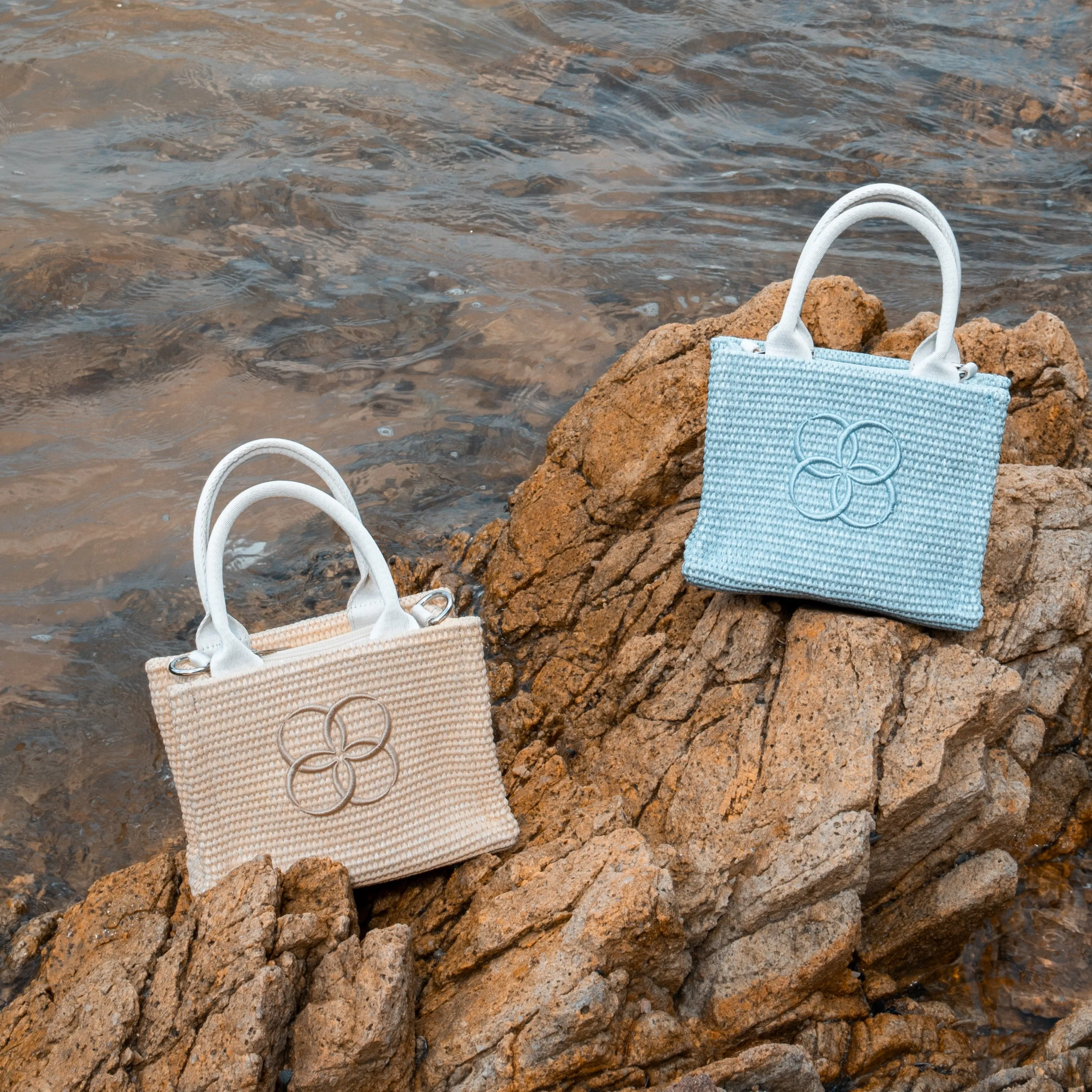 Raffia Beach Tote