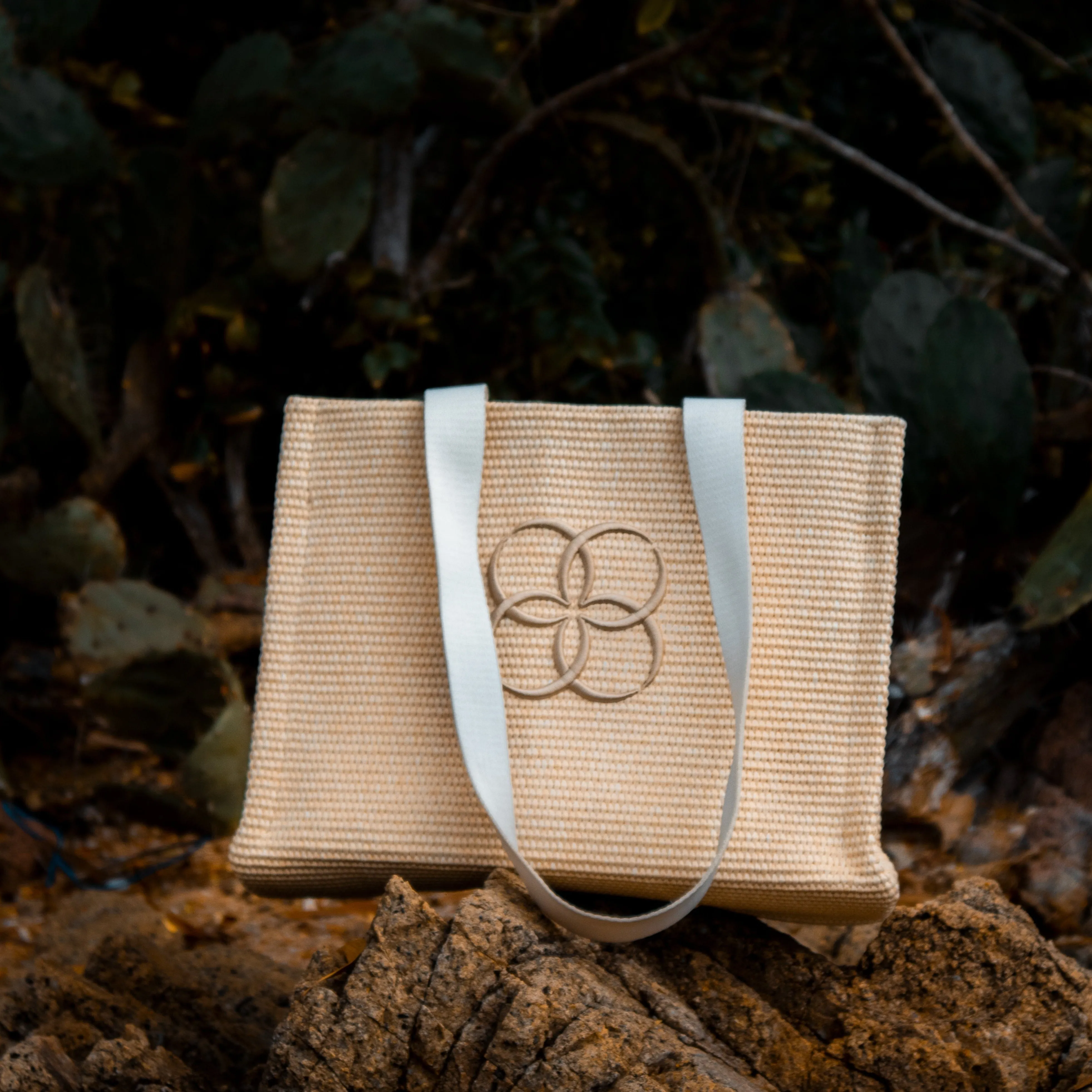Raffia Beach Tote
