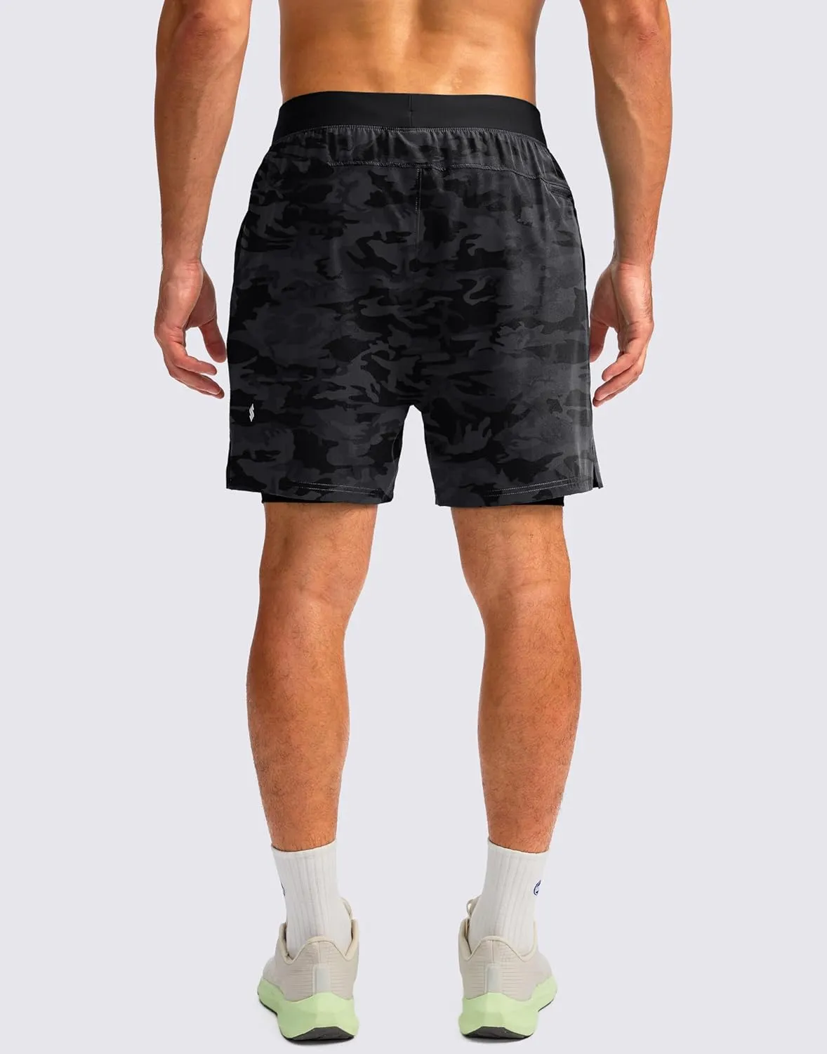 Soothfeel Men's 2 in 1 Running Shorts with 4 Pockets 5 Inch Quick Dry Gym Active Workout Athletic Shorts for Men with Liner