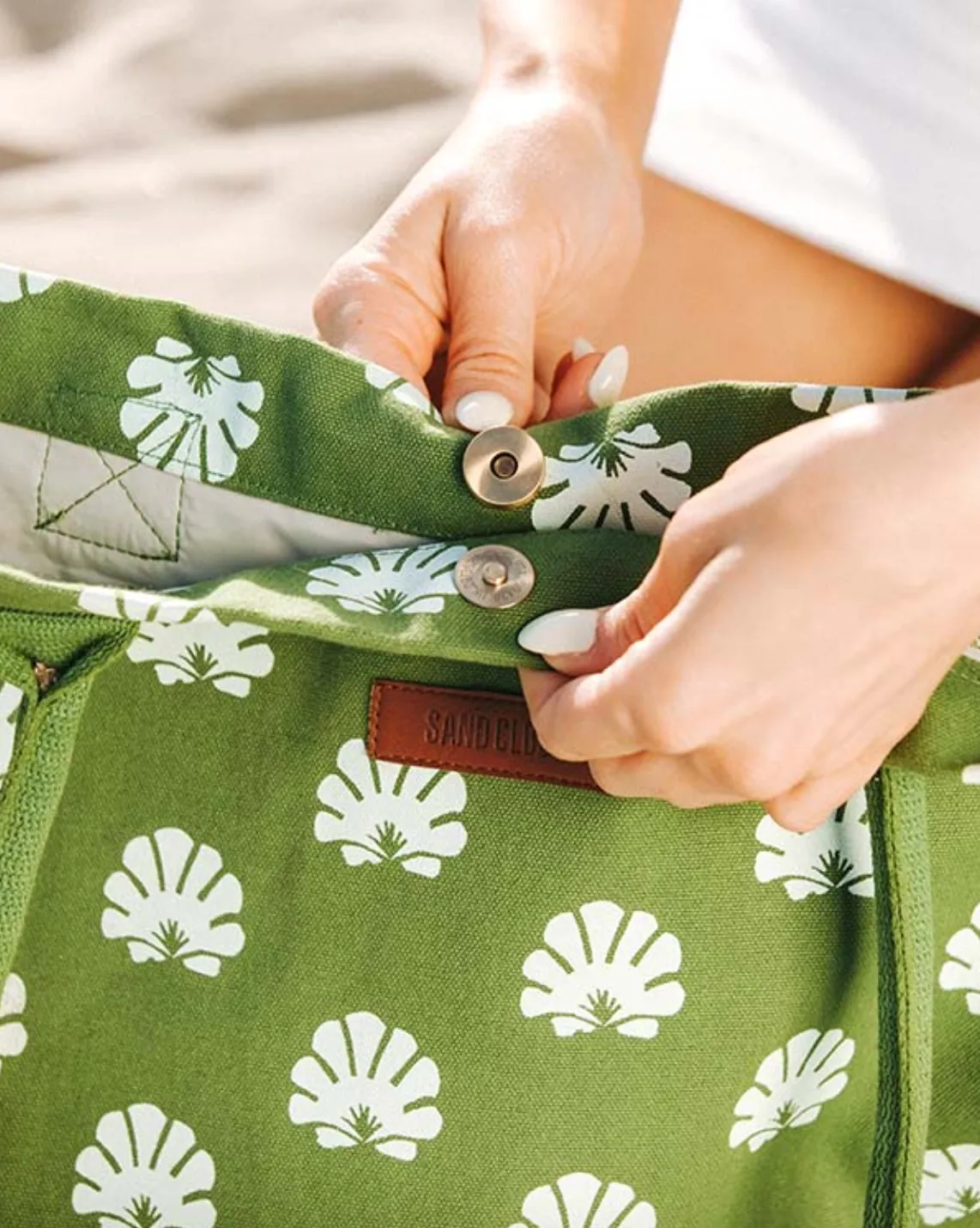 Turks Beach Tote | Olive