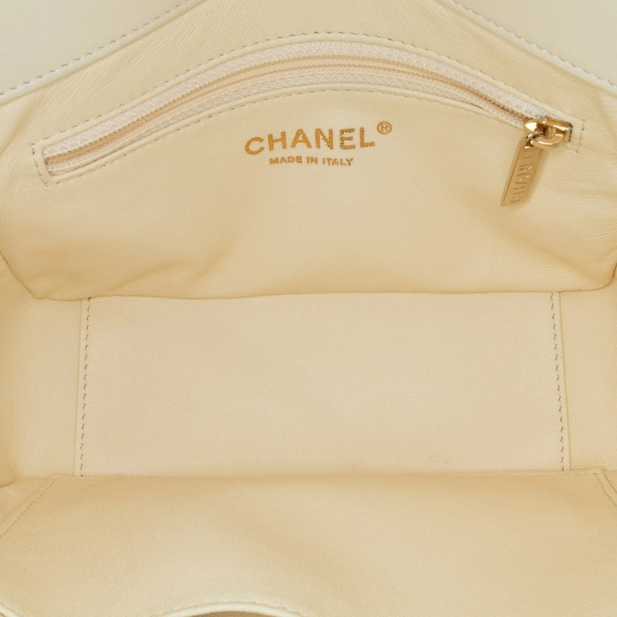 White Chanel Small Caviar Business Affinity Top Handle Bag Satchel